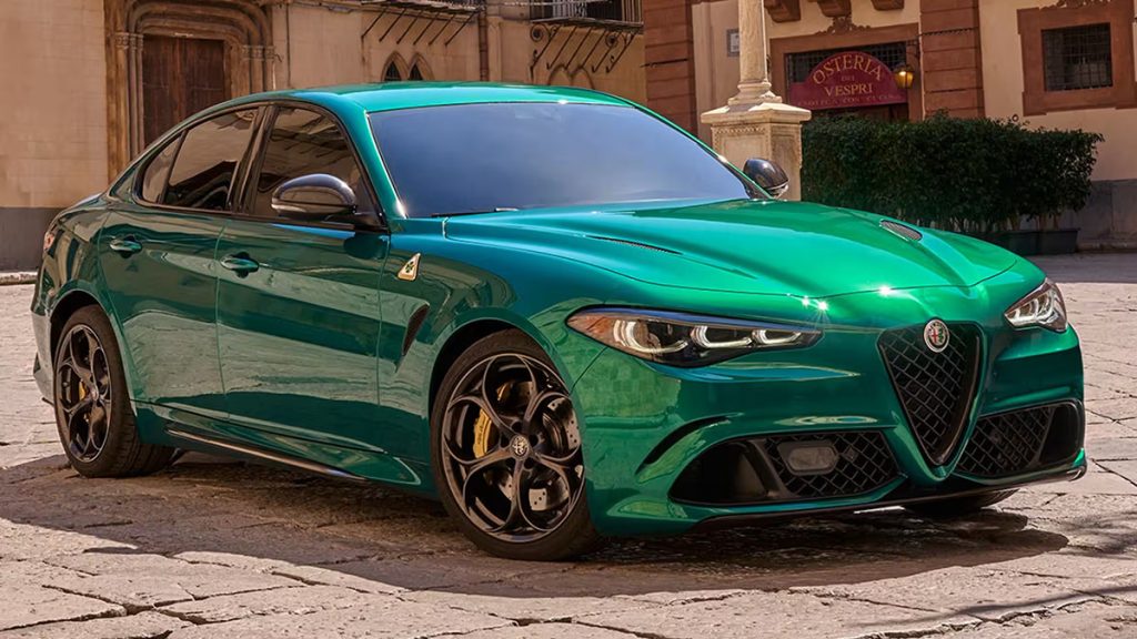 Montreal Green Alfa Romeo Giulia Quadrifoglio